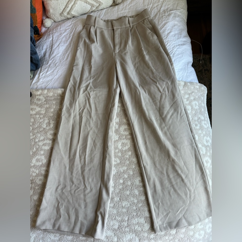 Abercrombie High Waisted Wide Leg Trouser Pants